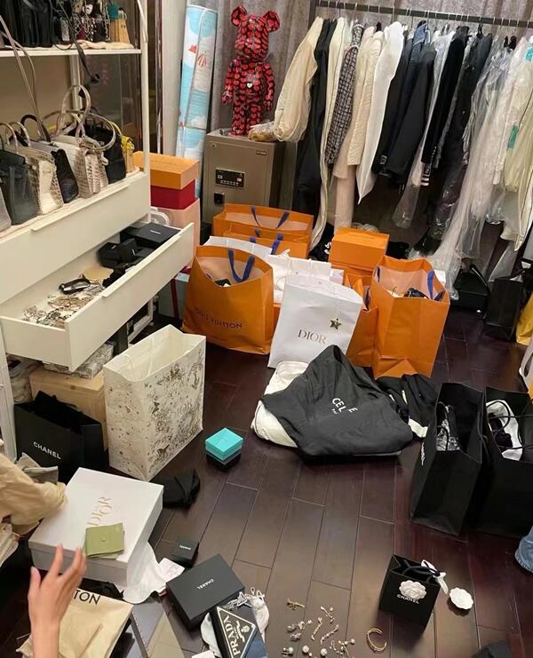 开封市禹王台回收顶奢鞋服